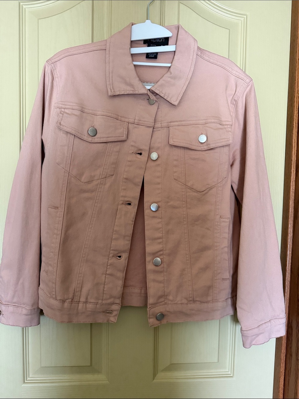 Collection Blush Pink Denim Jacket - Classic Trucker Style